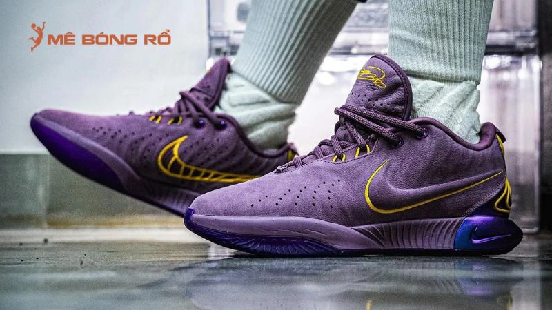 Giày LeBron nổi bật với khả năng hỗ trợ toàn diện