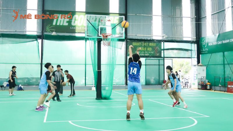Sân bóng rổ CLB Hàm Rồng