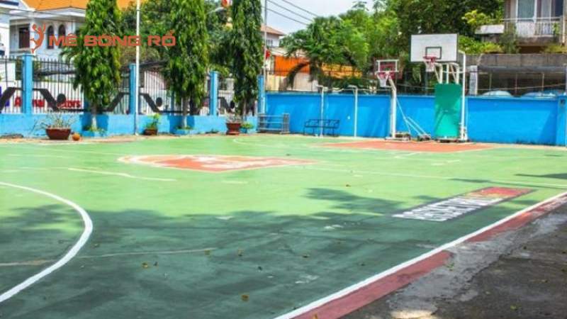 Sân chơi bóng rổ Swanpark