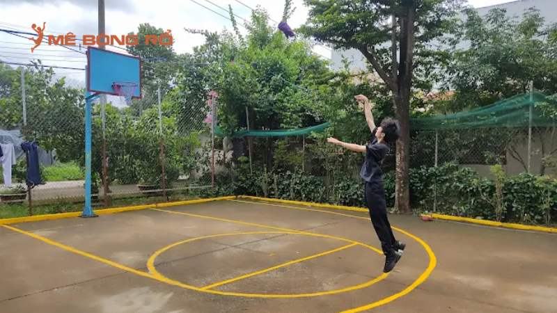 Sân chơi bóng rổ Super