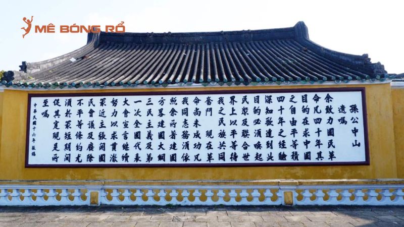 Sân bóng rổ mang không gian đậm chất hoài cổ