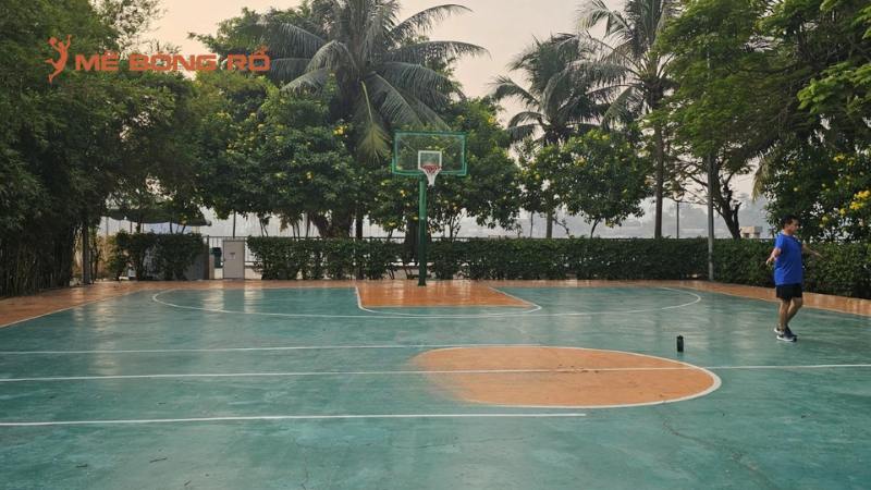 Sân bóng rổ khu dân cư Opal Riverside