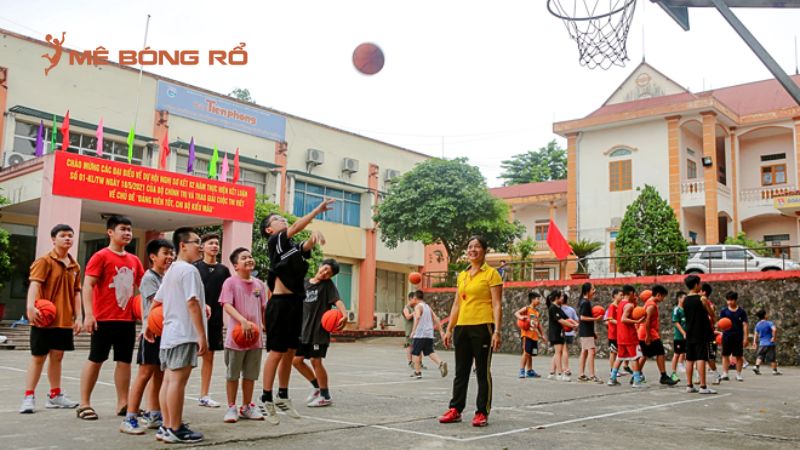 Sân bóng rổ Yên Bái Trung tâm Hoạt động thanh thiếu nhi