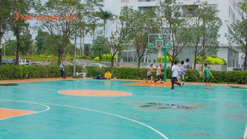 Sân bóng rổ Xuyên Mộc