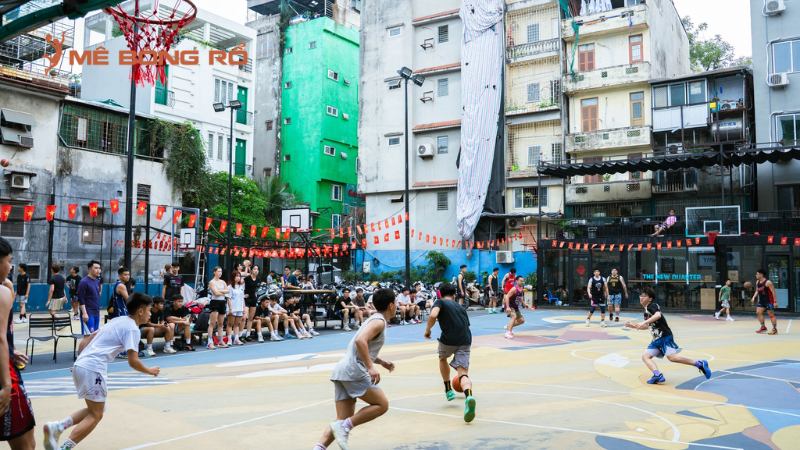 Sân bóng rổ tiêu chuẩn FIBA, thiết kế hiện đại